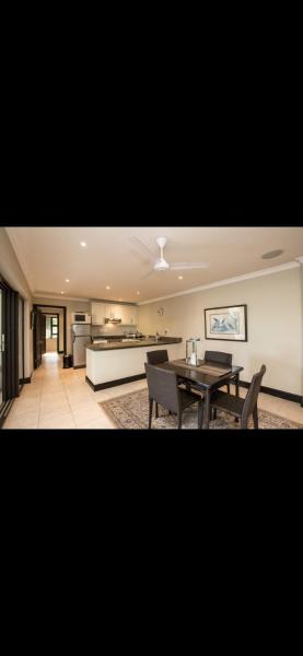 Zimbali Flat Crown